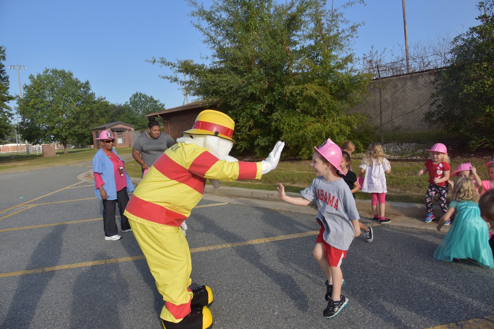 Robins Fire Department Visit Child Development Center