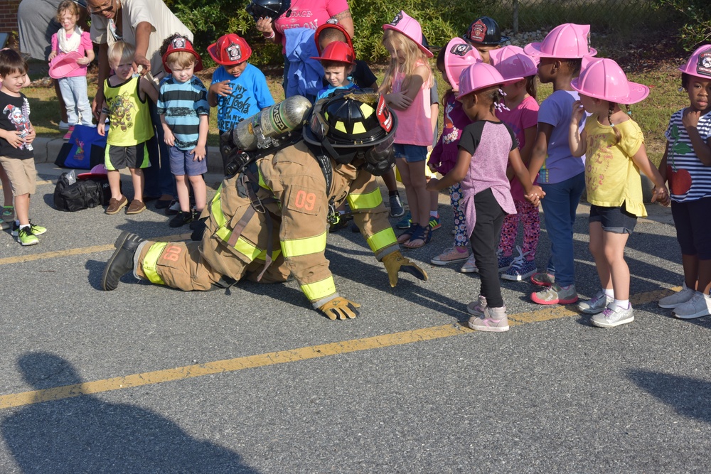 Robins Fire Department Visit Child Development Center