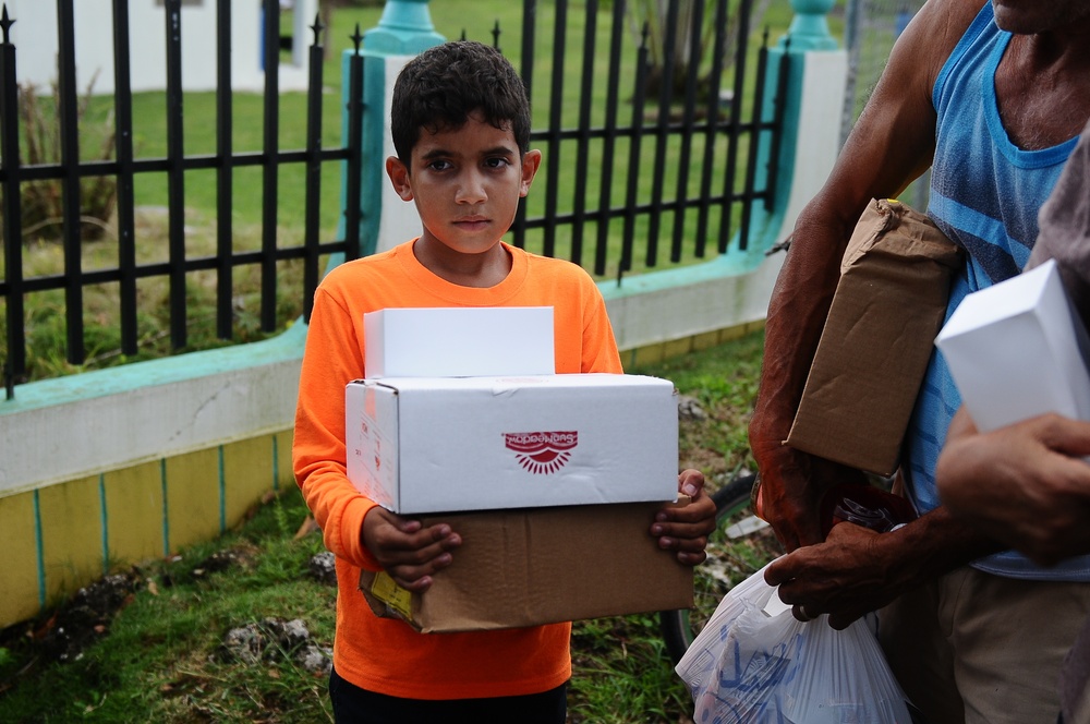 Water and Food Distribution Lares