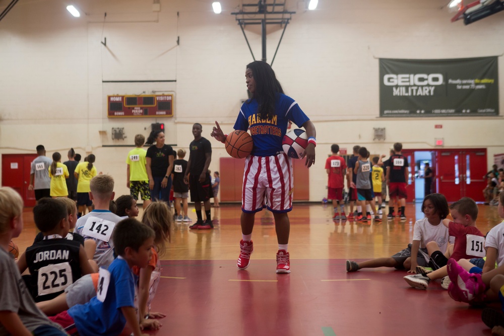 Harlem Globetrotters visit MCBH