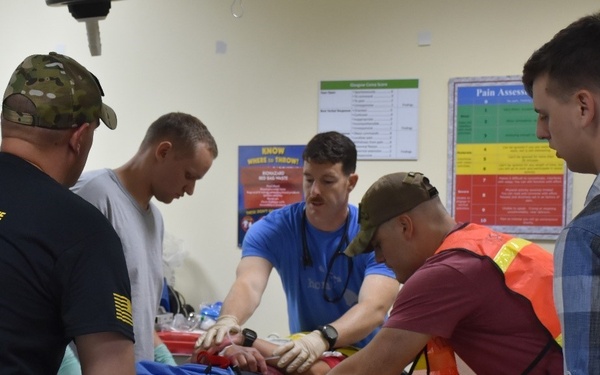 Camp Buehring 86th CSH holds MASCAL Exercise