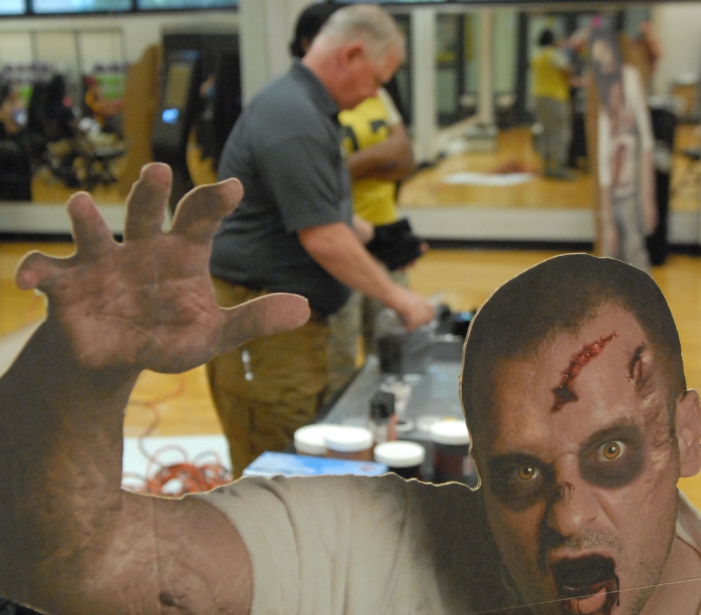 Moulage Training for Zombie Run