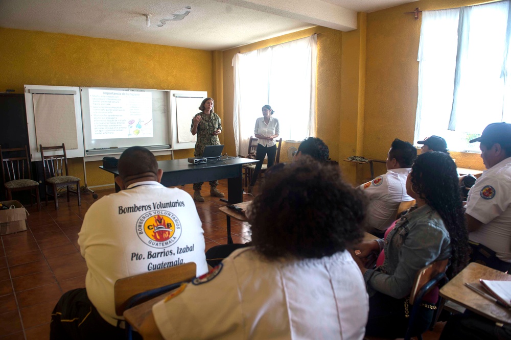 Navy Medical Professionals Share Preventative Medicine Practices with Guatemalan First Responders during SPS 17