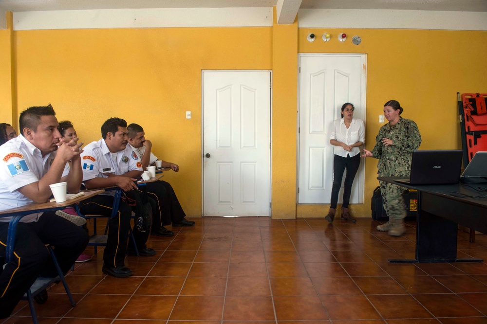 Navy Medical Professionals Share Preventative Medicine Practices with Guatemalan First Responders during SPS 17