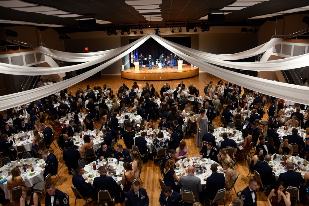 Columbus AFB holds AF 70th Anniversary Ball