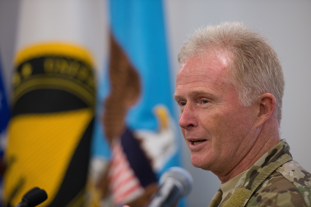 Secretary of Defense visits USSOCOM