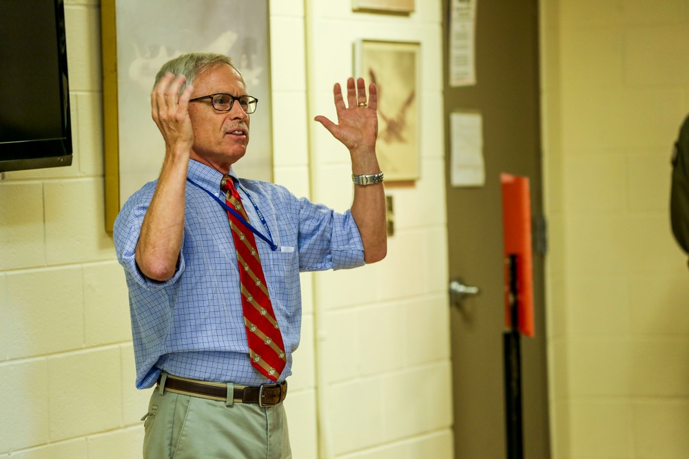 MCARA veterans visit VMAQ-2