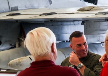 MCARA veterans visit VMAQ-2