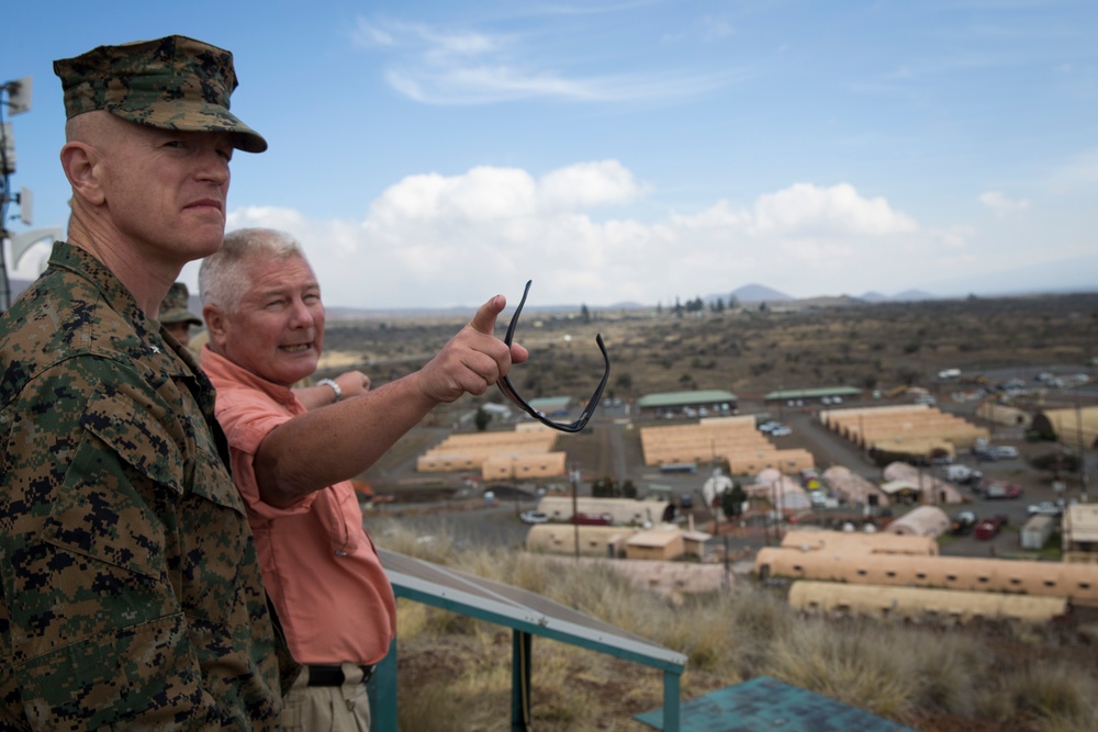 Brig. Gen. Rock Surveys Pōhakuloa Training Area