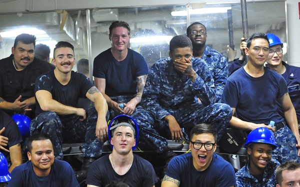 BLR Sailors renovate ship's gym