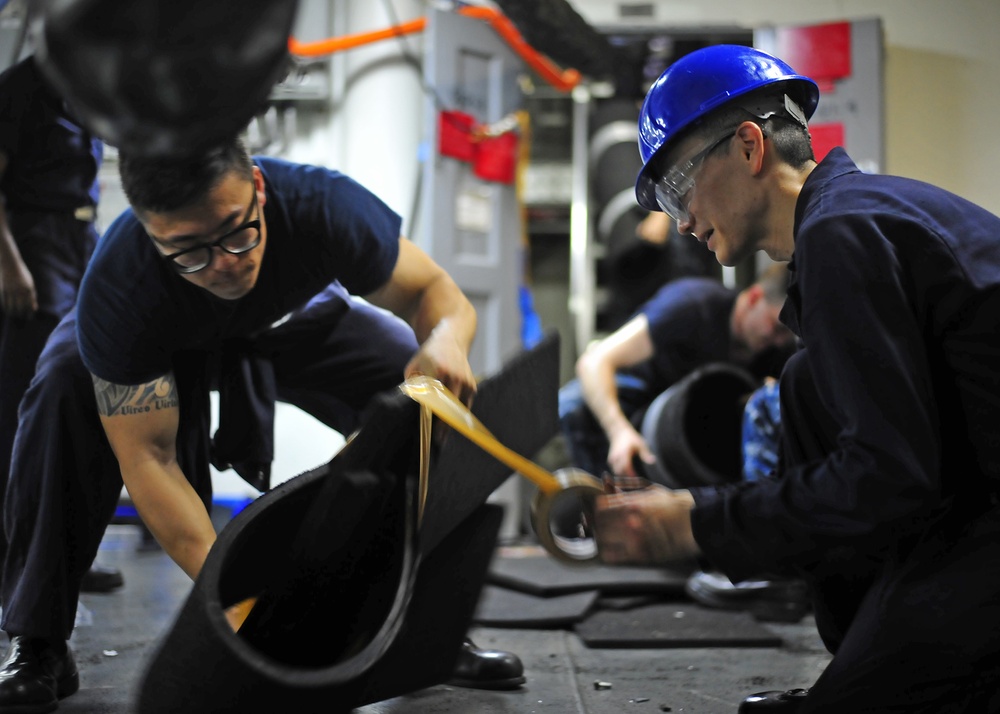 BLR Sailors renovate ship's gym