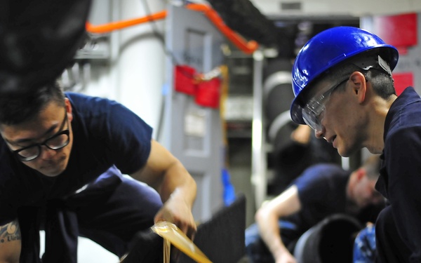 BLR Sailors renovate ship's gym