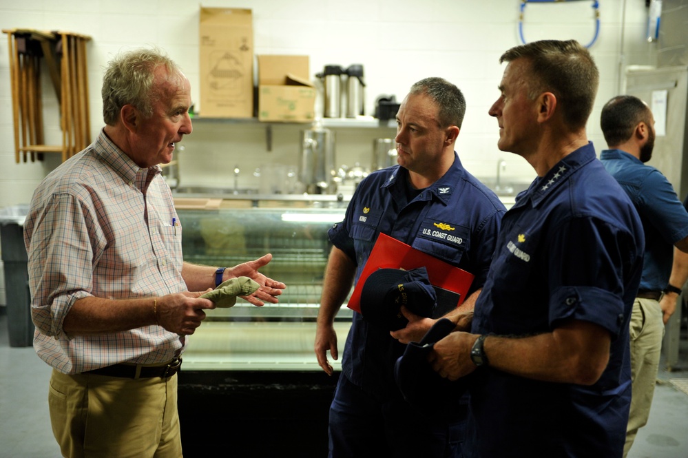 Coast Guard Commandant Visits Puerto Rico