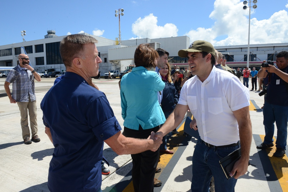 Coast Guard Commandant Visits Puerto Rico