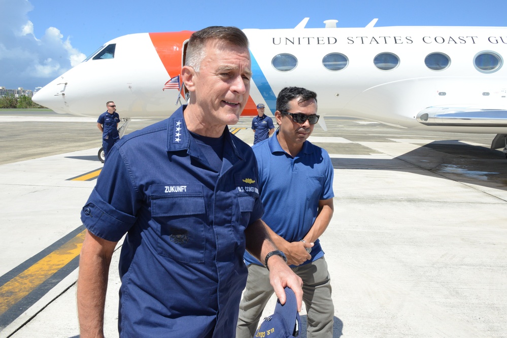 Coast Guard Commandant Visits Puerto Rico