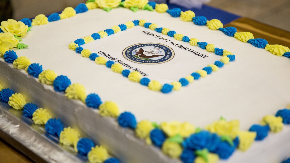 242nd Navy Birthday Cake Cutting