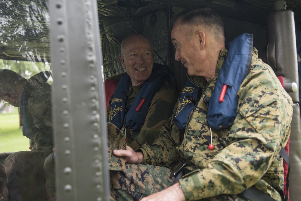 CJCS and Admiral Haakon Bruun-Hanssen, Norwegian Chief of Defence visit Norwegian Special Forces