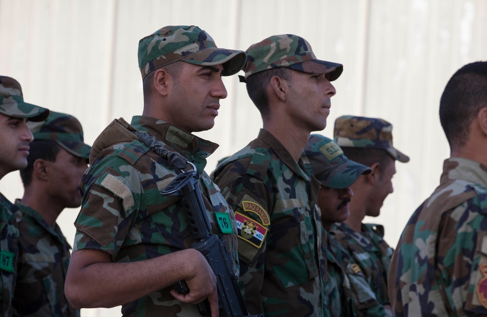 Iraqi Security Forces Train on M249