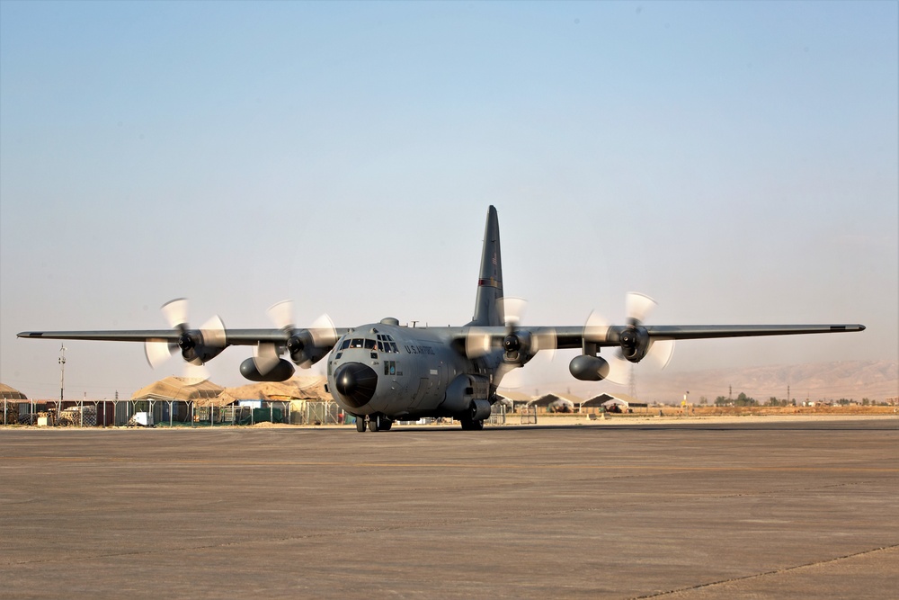 U.S. Army Gen. James C. McConville visits Erbil, Iraq