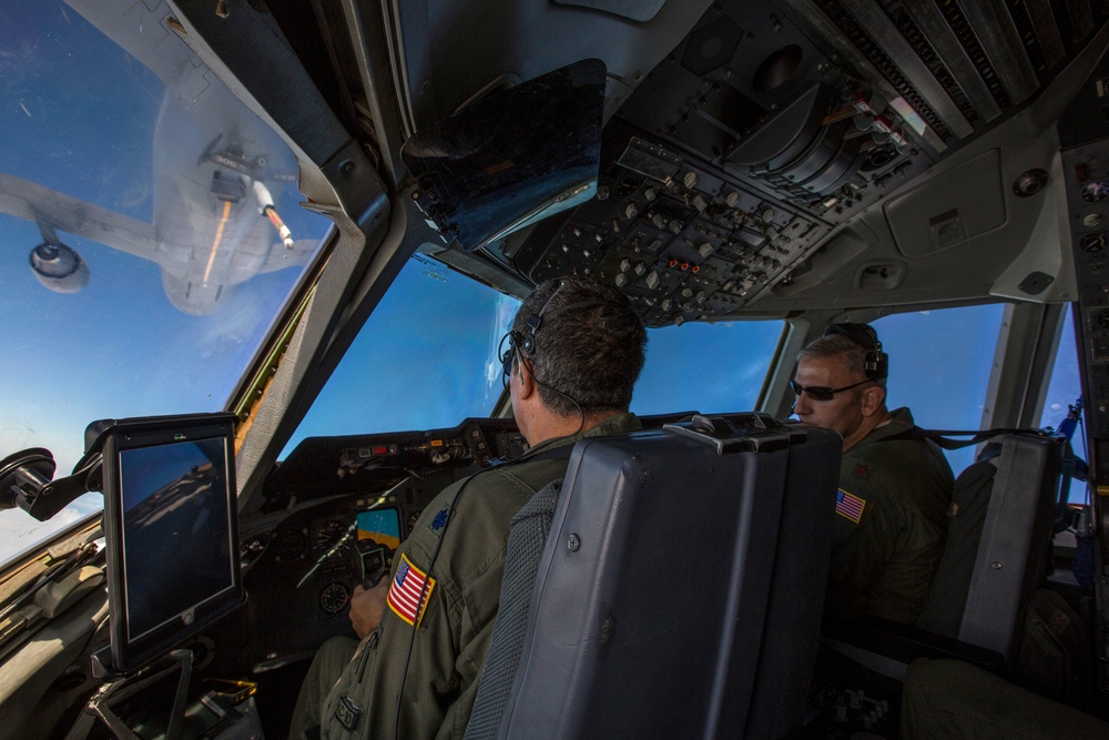 Refueling the KC-10
