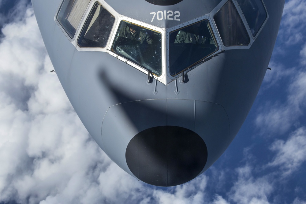 Refueling the KC-10