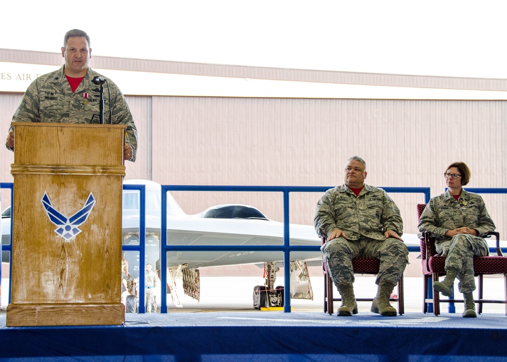 Belardo takes command of National Guard’s only B-2 maintenance group