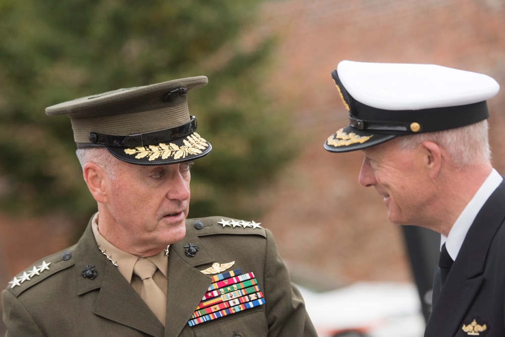 CJCS and Admiral Haakon Bruun-Hanssen, Norwegian Chief of Defence inspect Norwegian Honor Guard