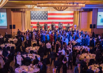 7th Fleet Commander highlights Singapore Navy Ball, celebrating history, hope and promise for the future