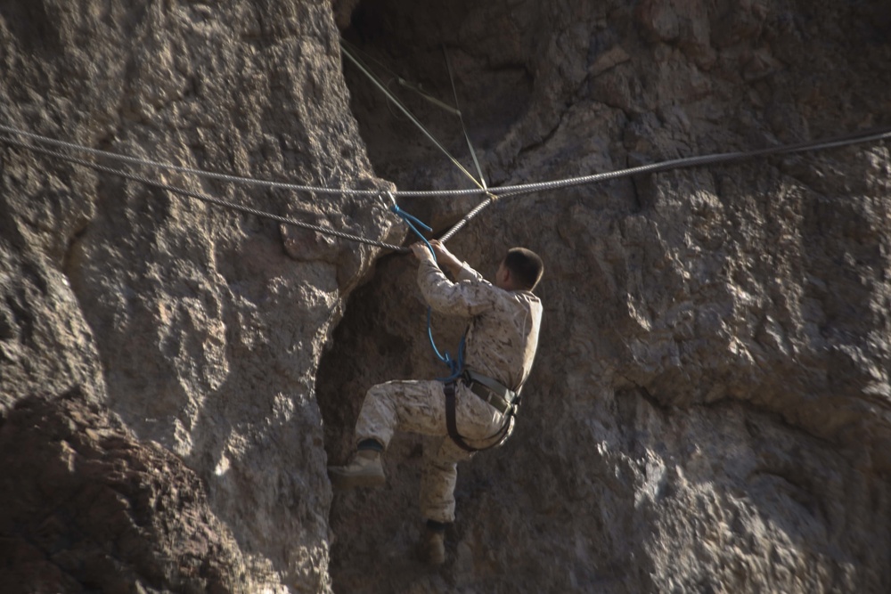 15th MEU participates in the French Desert Commando Course