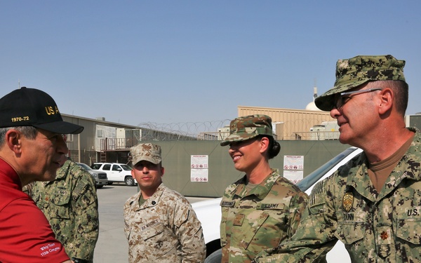 Congressmen Issa Visits CJTF-OIR