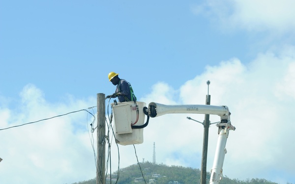 Power Crews Continue to Try and Restore Power