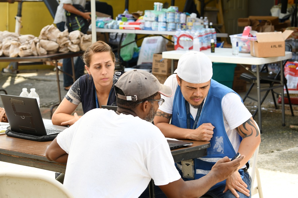 FEMA Disaster Survivor Assistance Teams Help Register Locals for Assistance in Coral Bay