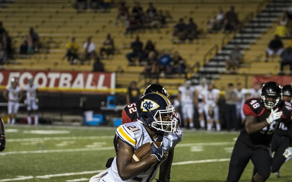 VSU football pays tribute to millitary members