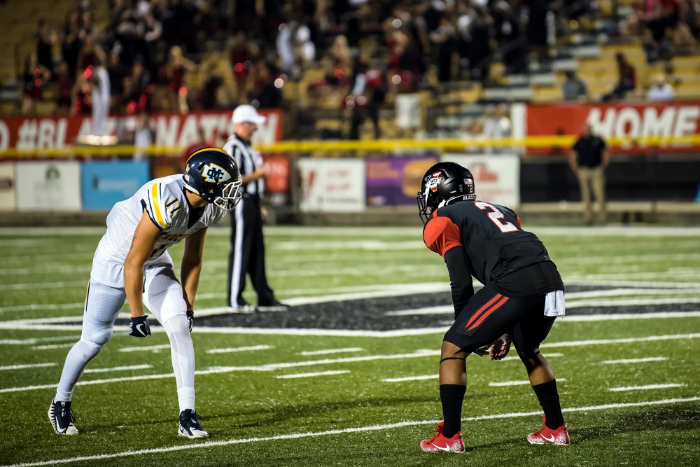 VSU football pays tribute to millitary members