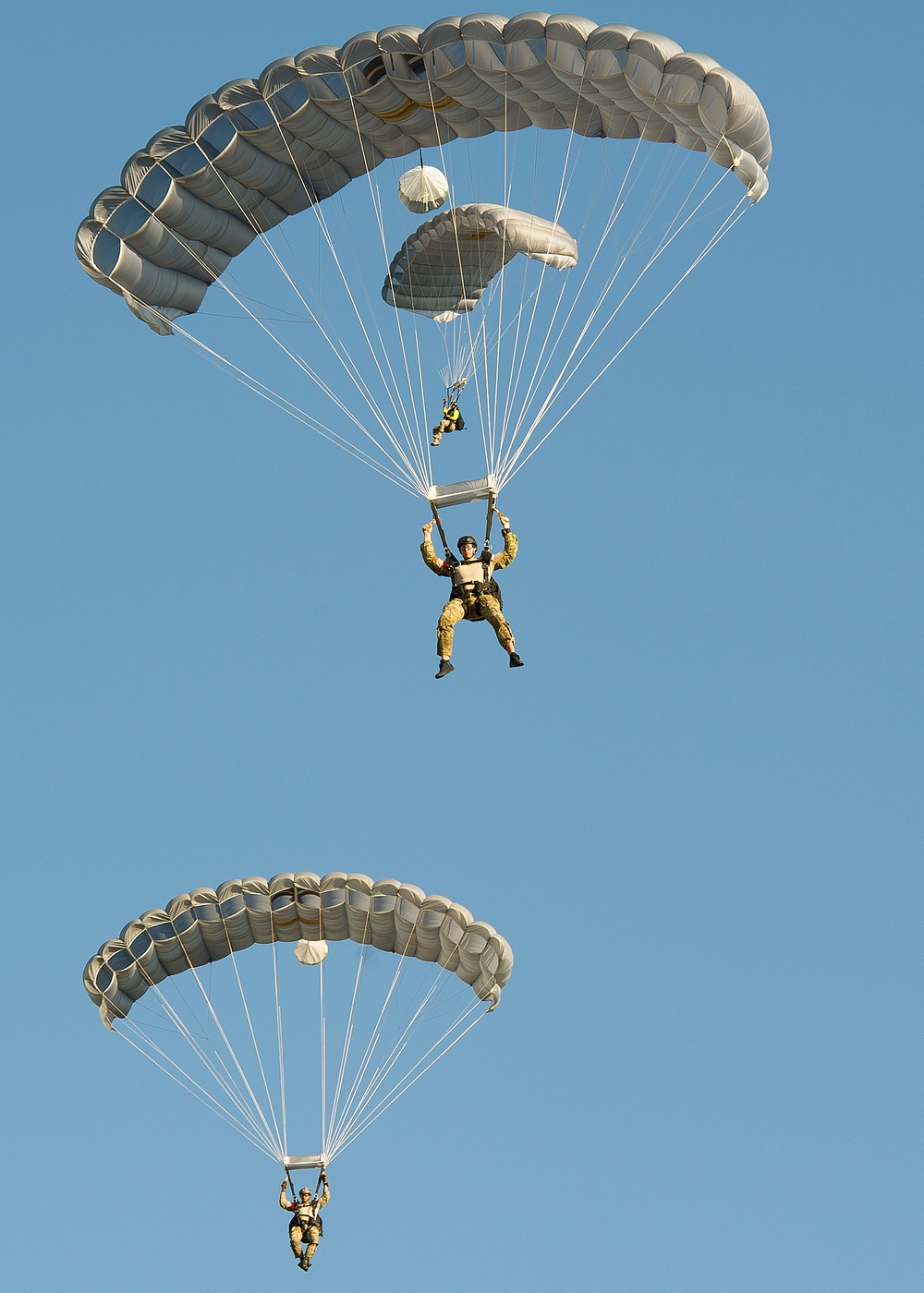 U.S. Air Force and Army Special Forces train in middle Georgia.