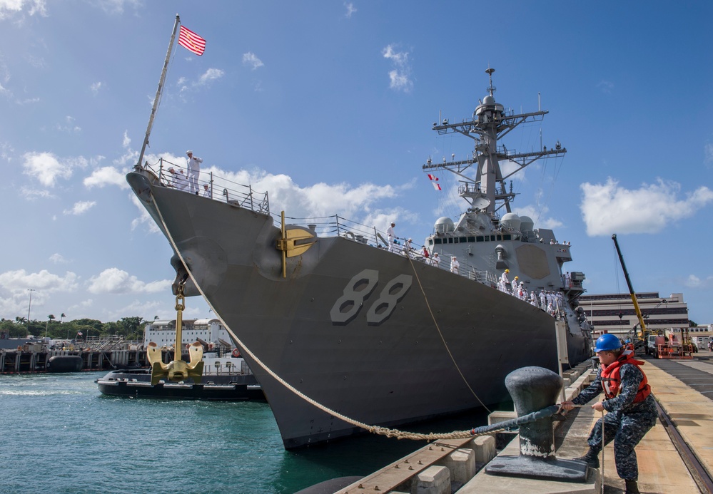 USS Preble Departs Pearl Harbor for Deployment