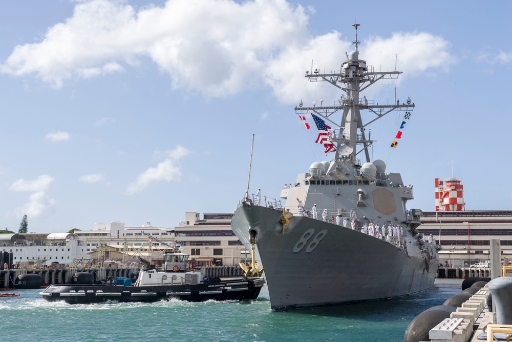 USS Preble Departs Pearl Harbor for Deployment