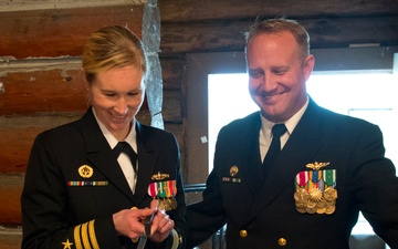 NOSC Whidbey Island Holds Change of Command