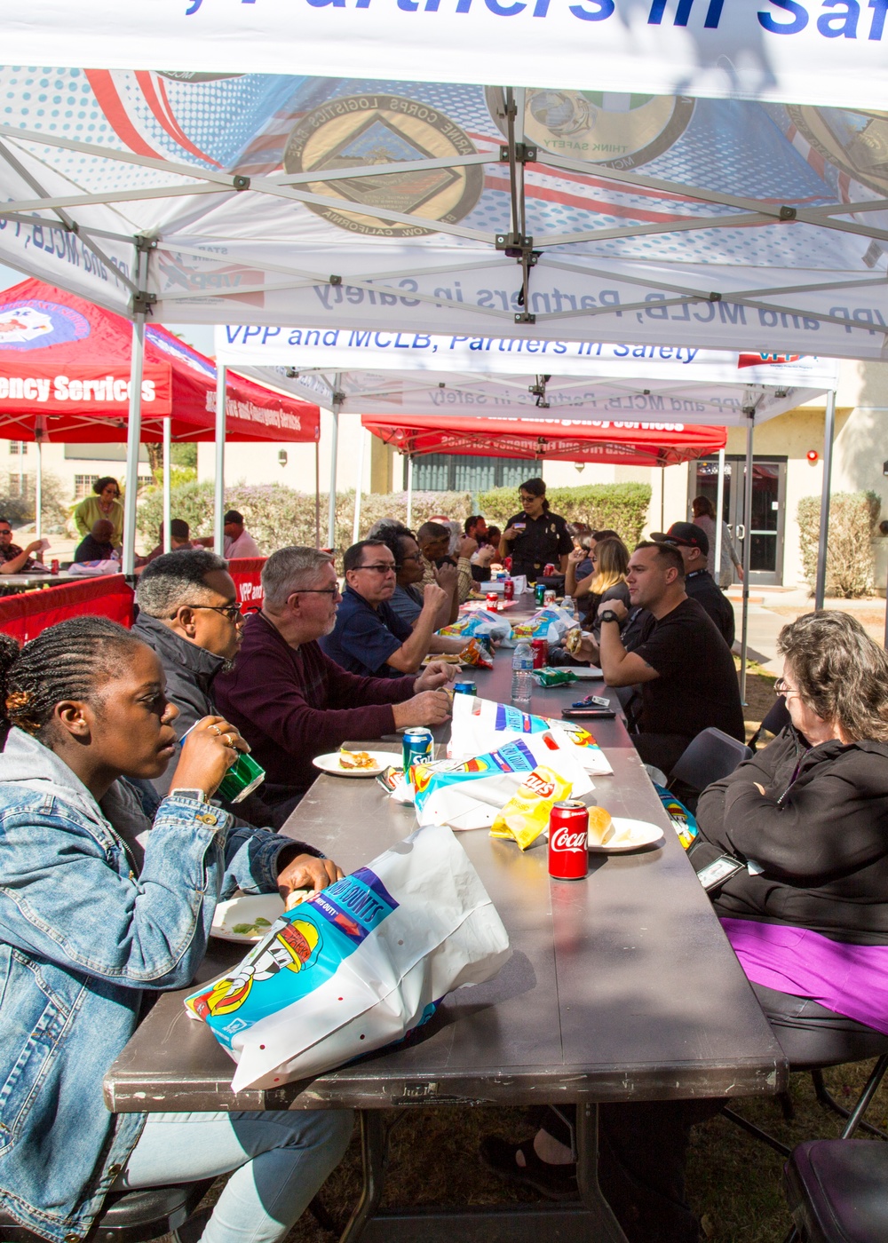 Fire and Emergency Services host Fire Safety BBQ aboard MCLB Barstow