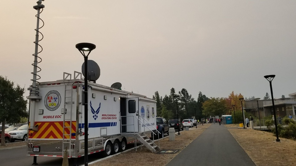 Cal Guard Airmen provide critical communication support to wildfire evacuees