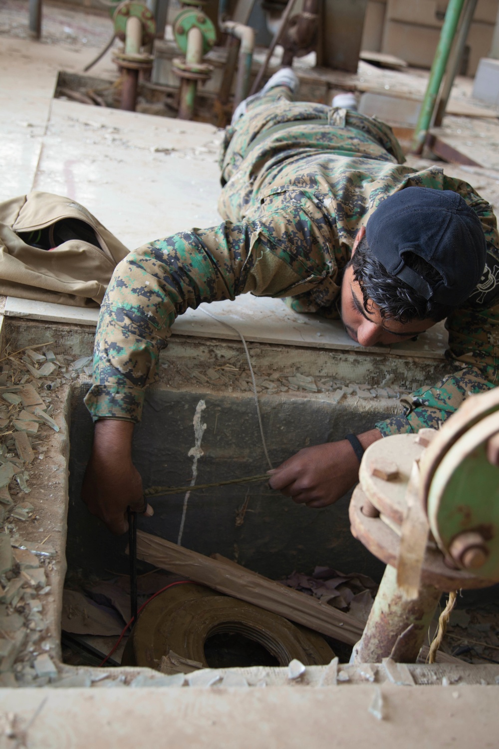 Syrian Democratic Forces train to detect, mark, and disable improvised explosive devices