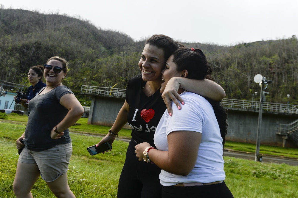 Hurricane Maria: Aid delivery to Utuado