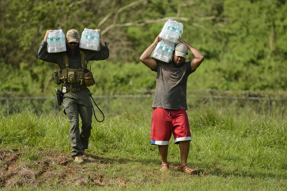 Hurricane Maria: Aid delivery to Utuado