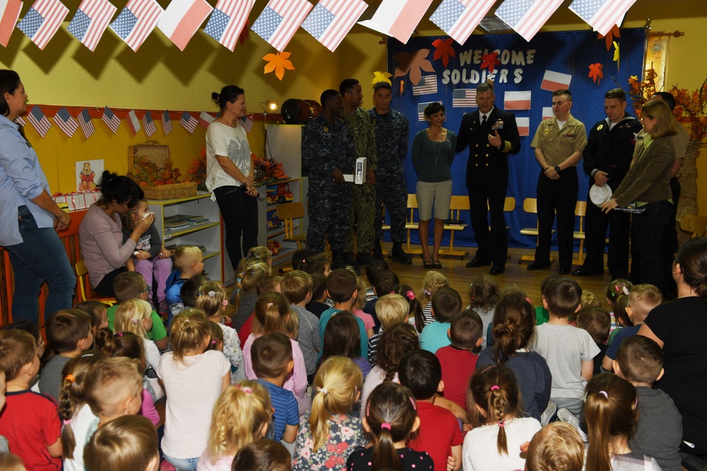 NSF Redzikowo Sailors visit a local school in Slawno, Poland