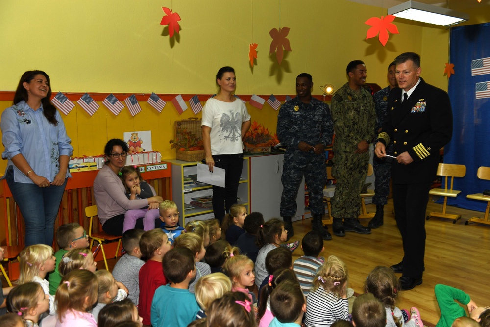 NSF Redzikowo Sailors visit a local school in Slawno, Poland
