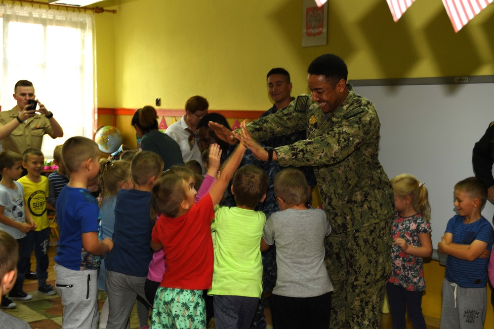 NSF Redzikowo Sailors visit a local school in Slawno, Poland