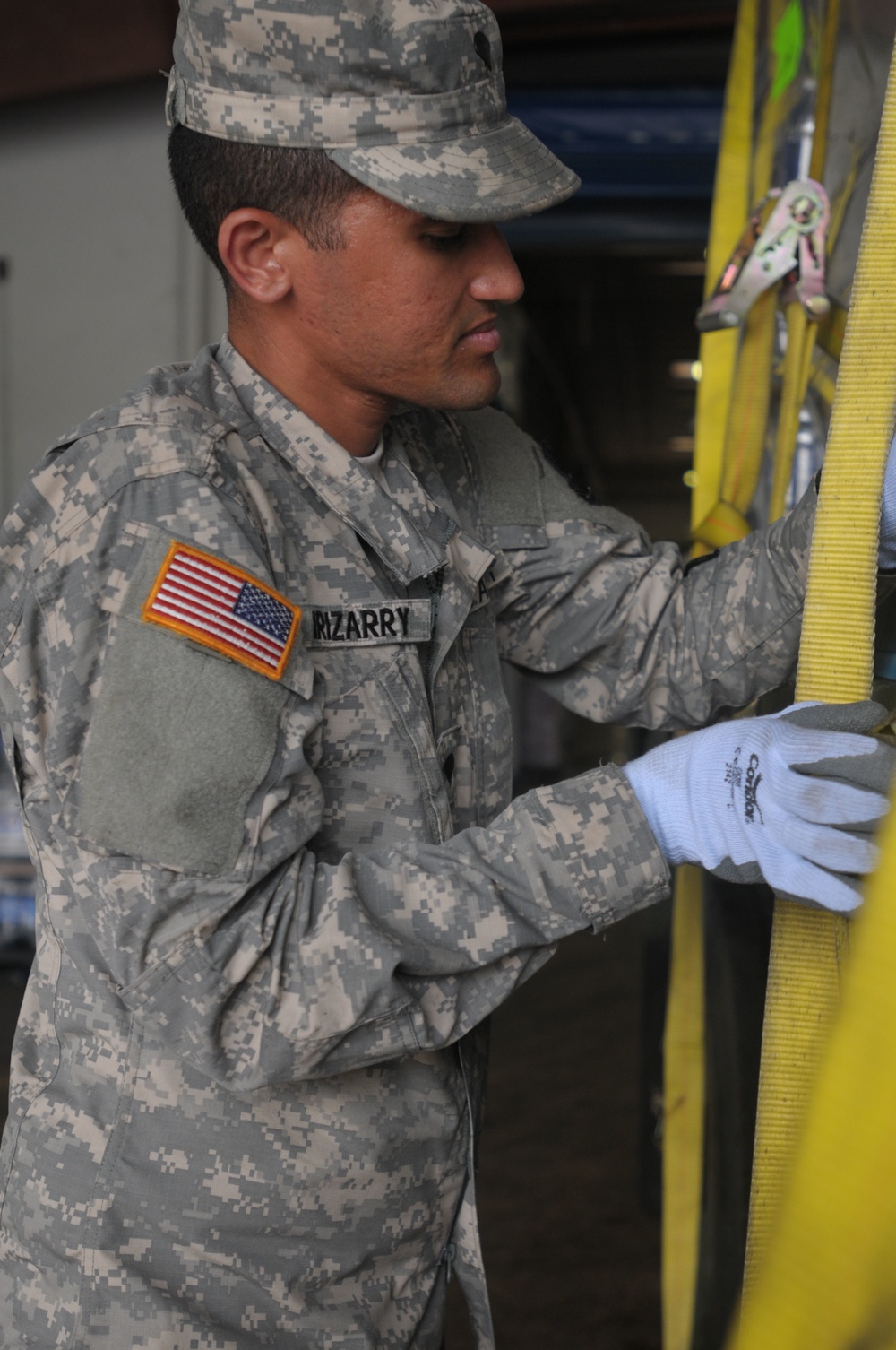 Army reservists transport water donated by Mexico