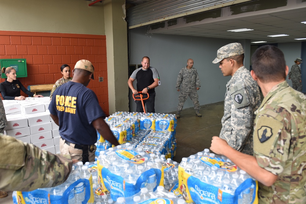 Joint team delivers aid to hospital in Caguas, Puerto Rico