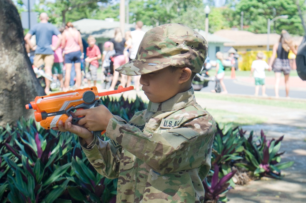 Schofield Barracks honors past with throwback day