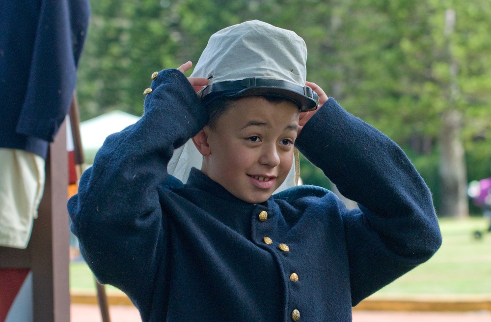 Schofield Barracks honors past with throwback day